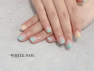 ネイル WHITE NAIL ホワイトネイルのネイルデザイン