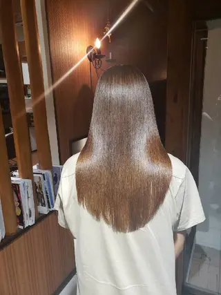ロング 青山 早智子のヘアスタイル