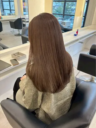 セミロング カラー ParveMix 岡本えりかのヘアスタイル