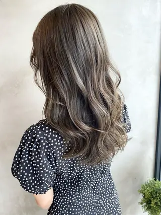 カラー ヘアアレンジ ネイル マツエク・マツパ 夜23時まで予約🉑 reverieあきらのヘアスタイル