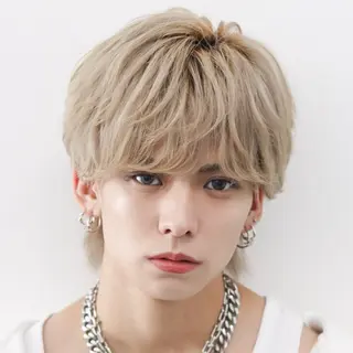 ショート カラー パーマ メンズ 木代 ひめりのヘアスタイル