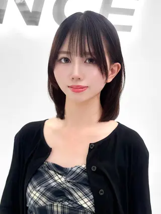 ミディアム カラー ヘアアレンジ 縮毛矯正🤍 盛れるボブ/ひかりのヘアスタイル