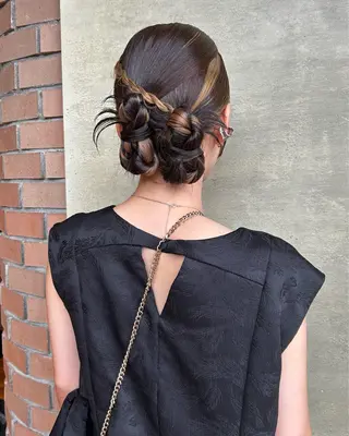 ロング ヘアアレンジ ニュアンスヘア🪡 nenekaのヘアスタイル