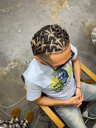 ヘアアレンジ メンズ 狩野 孝太郎のヘアスタイル