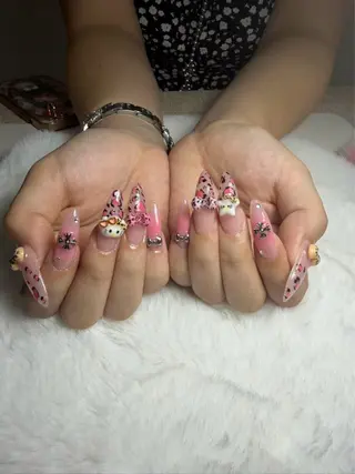 ネイル U.mi Nail Salonのネイルデザイン