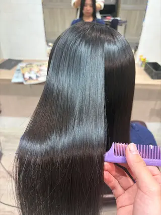 ロング 大賀 鈴のヘアスタイル