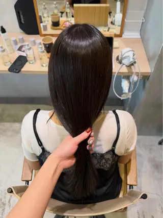 ロング カラー 田村 結依花のヘアスタイル
