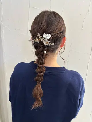 セミロング 桑野 葵のヘアスタイル