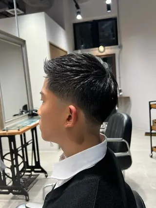 ショート メンズ 渡邉 真也のヘアスタイル