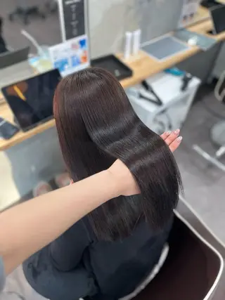 ロング Blast akihaのヘアスタイル
