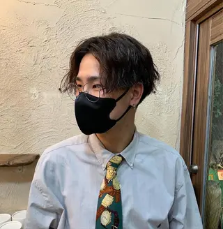 ショート パーマ メンズ 七原 海夕のヘアスタイル