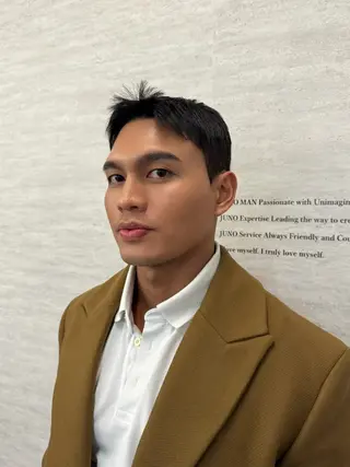 メンズ 韓国式ダウンパーマ 🇰🇷櫻井健のヘアスタイル