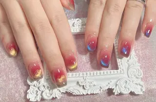 ネイル H1 NAIL エミのネイルデザイン