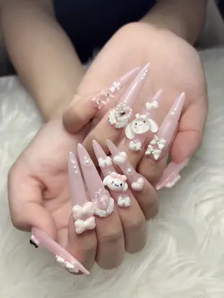 ネイル ENsalon AKIRAのネイルデザイン