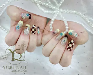 ネイル YURI Nail NARITAのネイルデザイン