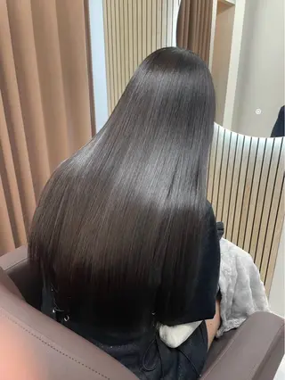 ロング rina🤍 似合わせ透け感カラーのヘアスタイル