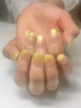 ネイル 新宿ネイルサロン ジェミディローサのネイルデザイン