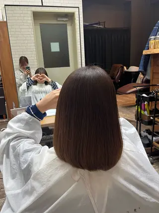 ミディアム 古川 千夏のヘアスタイル