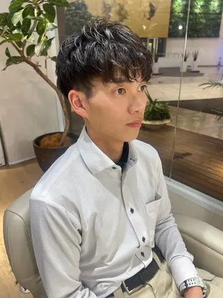 ショート パーマ メンズ 梅田茶屋町メンズ 専門美容師 山元一平のヘアスタイル