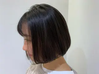 ショート ARMONY秋山輝也 コテ巻き風パーマ特化のヘアスタイル