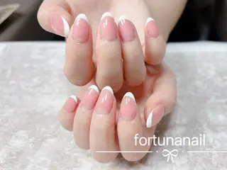 ネイル Nail •Head スパFortunaのネイルデザイン
