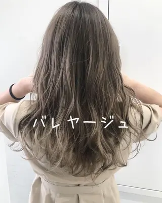 ロング カラー ヘアアレンジ 【公式】amble luxe池袋東口🩷のヘアスタイル