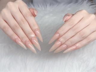 セミロング ごほうび ネイルのネイルデザイン