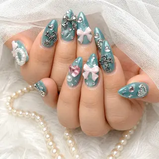 ロング Conjunim MAMI🎀✨のネイルデザイン