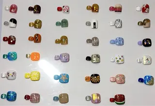 ネイル shoko🌙 Moonsのネイルデザイン