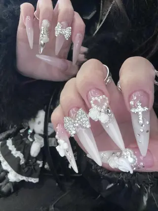 ネイル YURI NAILのネイルデザイン