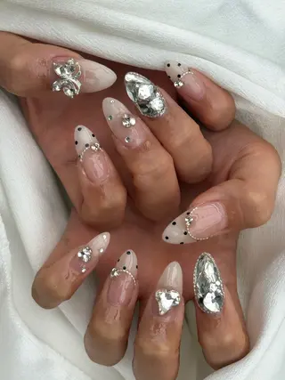ネイル ✴︎ Delightのネイルデザイン