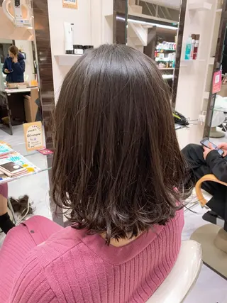 ミディアム ✄折橋 彩花🐶🍑のヘアスタイル