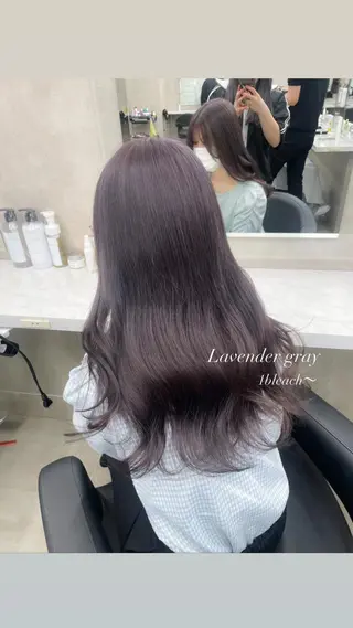 セミロング カラー 抜け感レイヤー︴ ニュアンスカラーのヘアスタイル