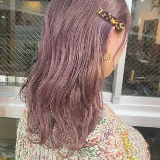 カラー 高梨 里穂のヘアスタイル