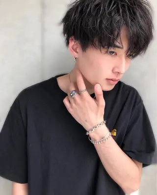 ショート カラー パーマ ヘアアレンジ メンズ キッズ メンズ特化美容師 aiの眉毛・アイブロウイメージ