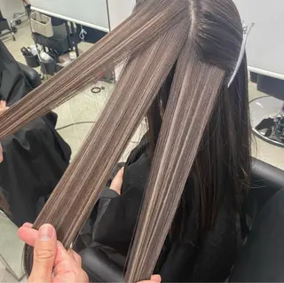 セミロング カラー パーマ ヘアアレンジ メンズ キッズ ネイル マツエク・マツパ アイブロウ ハイライト、レイヤー カット/西梅田/中西のヘアスタイル