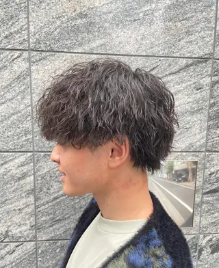 ショート パーマ メンズ センターパート マスターかずまのヘアスタイル