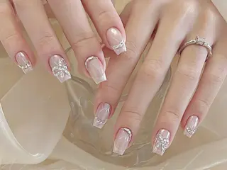 ネイル Lily ✨のネイルデザイン
