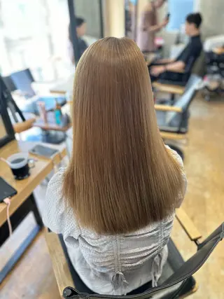 ロング カラー DAIKIベージュ 🍂レイヤーカットのヘアスタイル