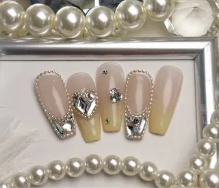 ネイル D-BEAUTY Nailsalonのネイルデザイン