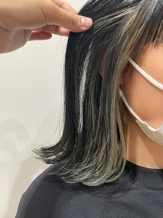 ミディアム カラー navile momoのヘアスタイル