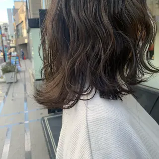 セミロング カラー Takahashi Yuriのヘアスタイル