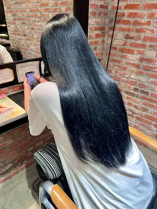 ロング カラー rin 🖤〈大宮〉のヘアスタイル