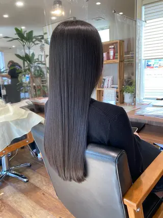ロング 工藤 芳子のヘアスタイル