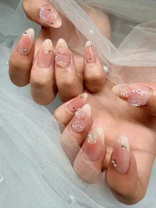 ネイル Emanail🍑 momokaのネイルデザイン