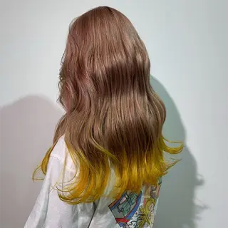 ロング カラー 🍓ブリーチカラー 🎀nene🍓のヘアスタイル