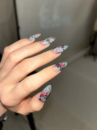 ネイル mira☼ 𐦍 ☼ nailのネイルデザイン