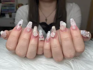 ネイル MoonHi Nail 朝霞台のネイルデザイン