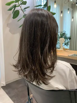 セミロング カラー hubhair レイヤー/透明感のヘアスタイル