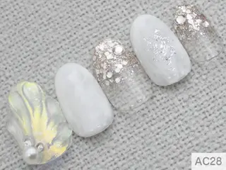 ネイル 🤍 Jan🤍のネイルデザイン